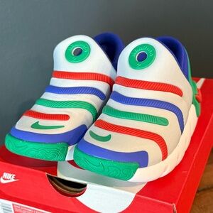 NWB Nike Dynamo 2 Easy On Kids Multicolor Slip-On Sneakers